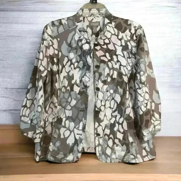 Chico’s Size 2 (Large 12) women’s “camo” print lightweight button-front Jacket - Picture 1 of 5